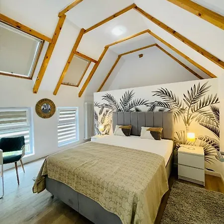 Dendro Apartment-free Parking Apartment